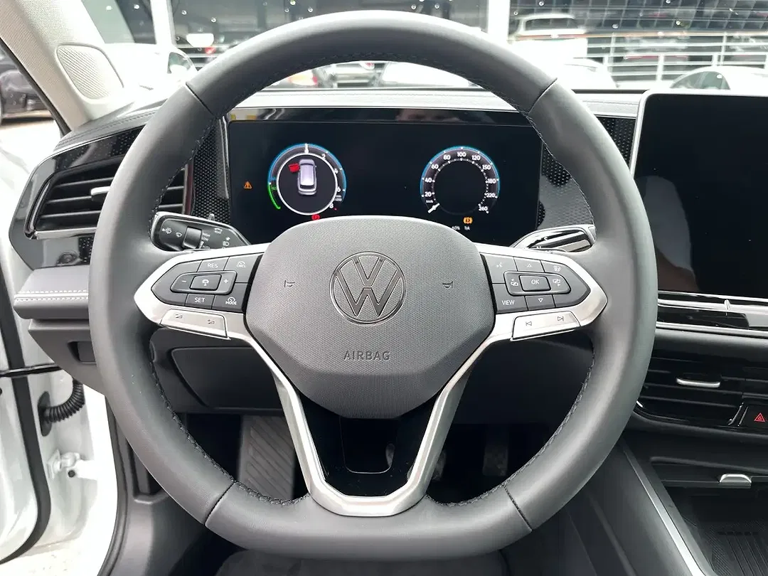 Volkswagen Passat 1.5 eHybrid DSG Business - Thumbnail 12