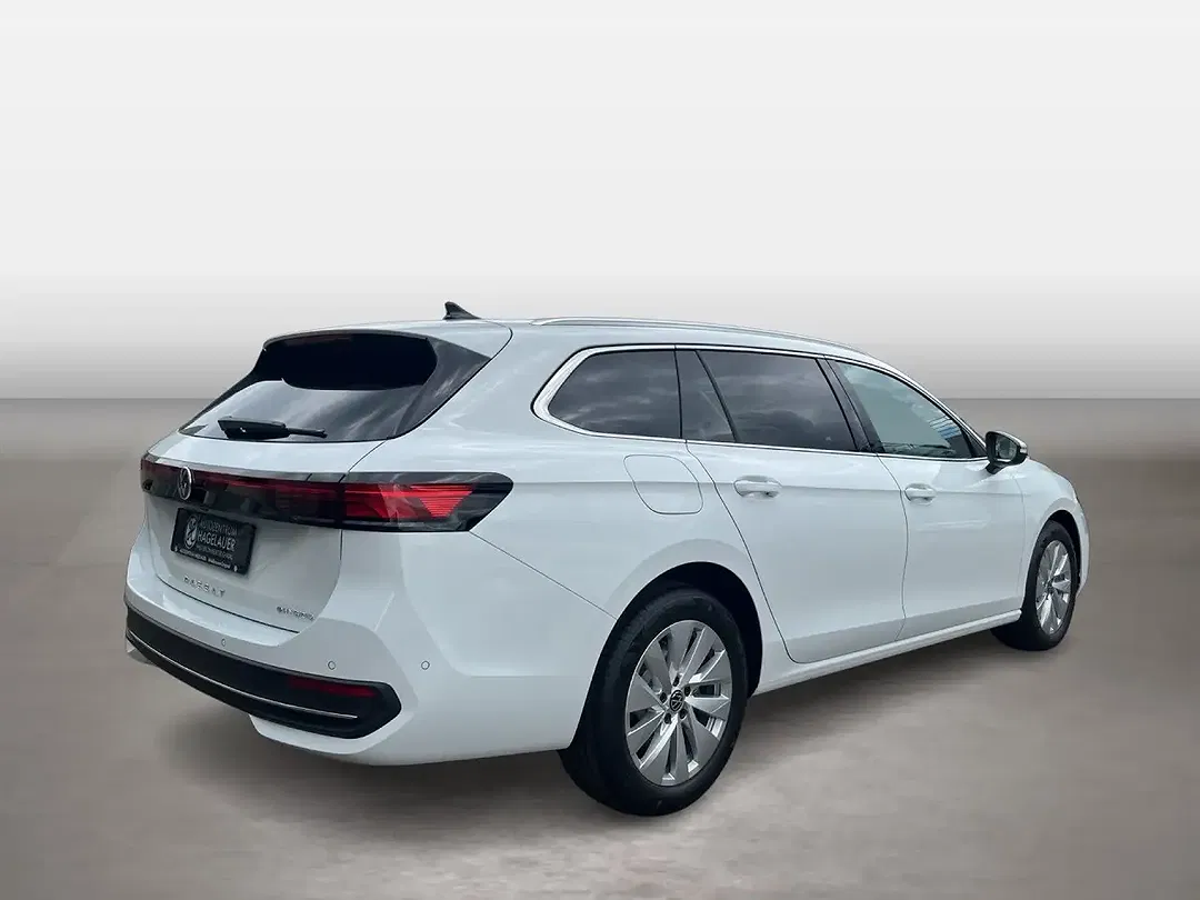 Volkswagen Passat 1.5 eHybrid DSG Business - Thumbnail 3
