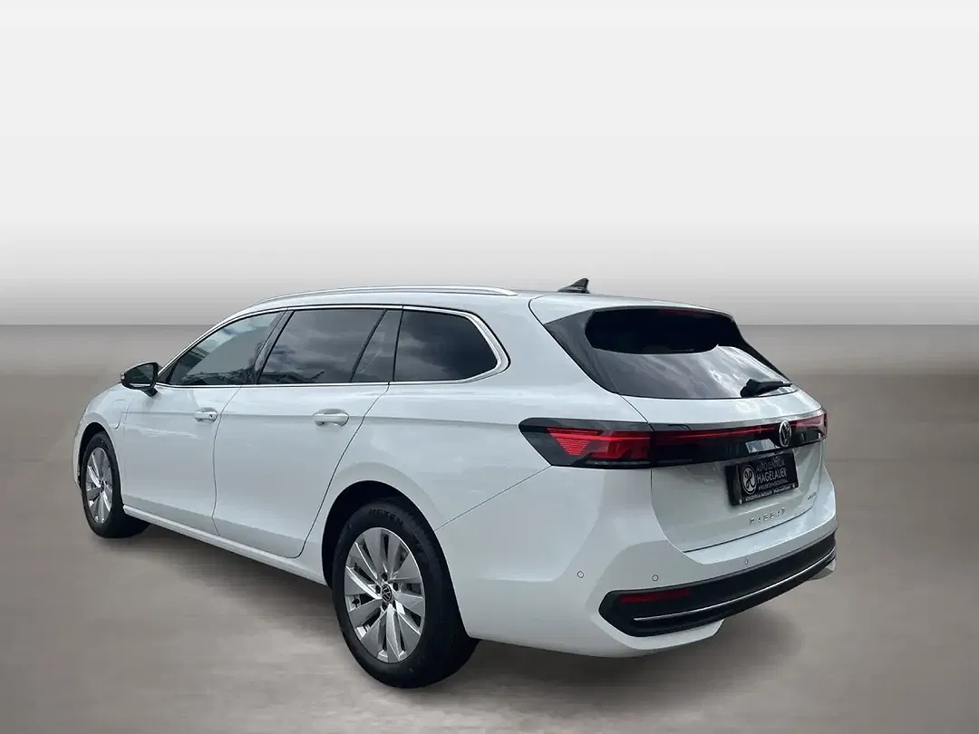 Volkswagen Passat 1.5 eHybrid DSG Business - Thumbnail 4