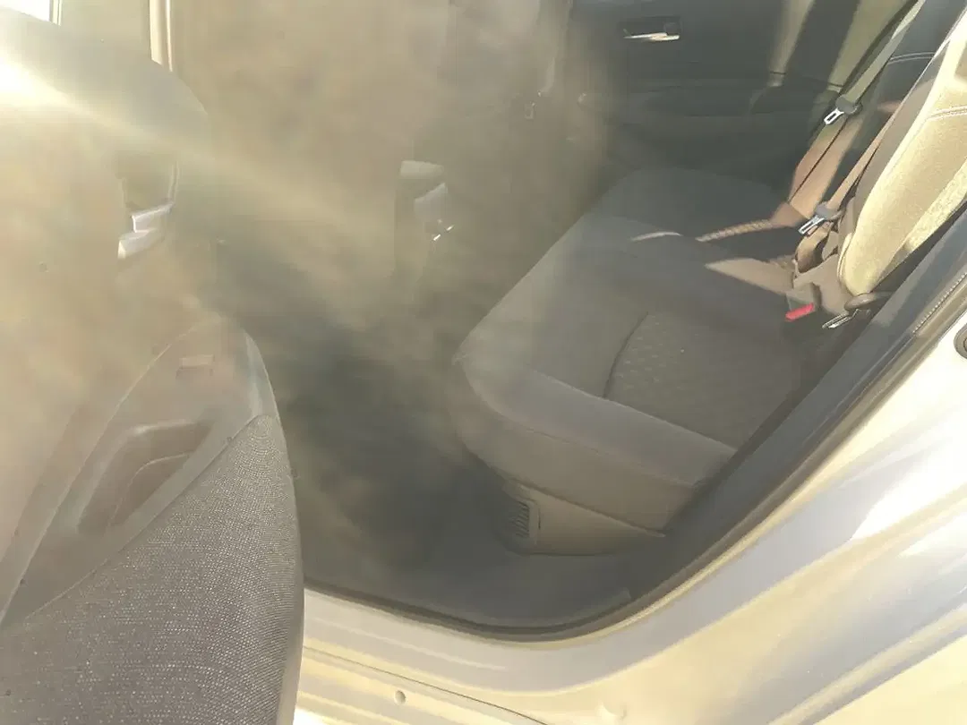 Toyota Corolla Hybrid Business Edition - Thumbnail 12