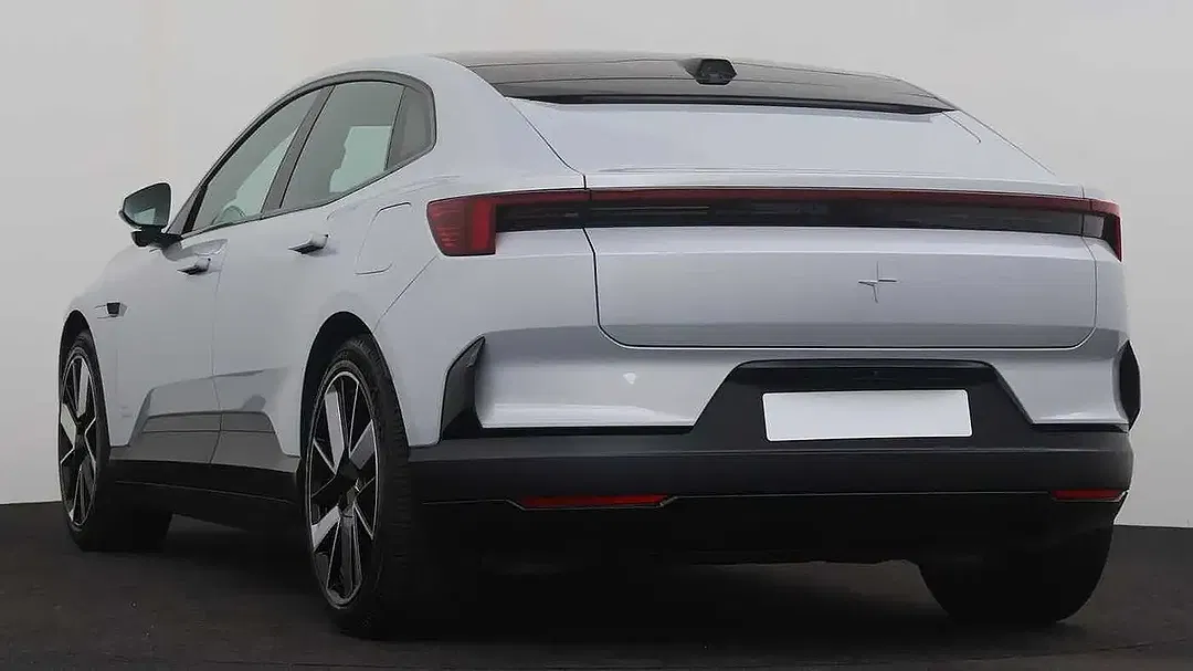 Polestar 4 Long Range Single Motor - Thumbnail 3
