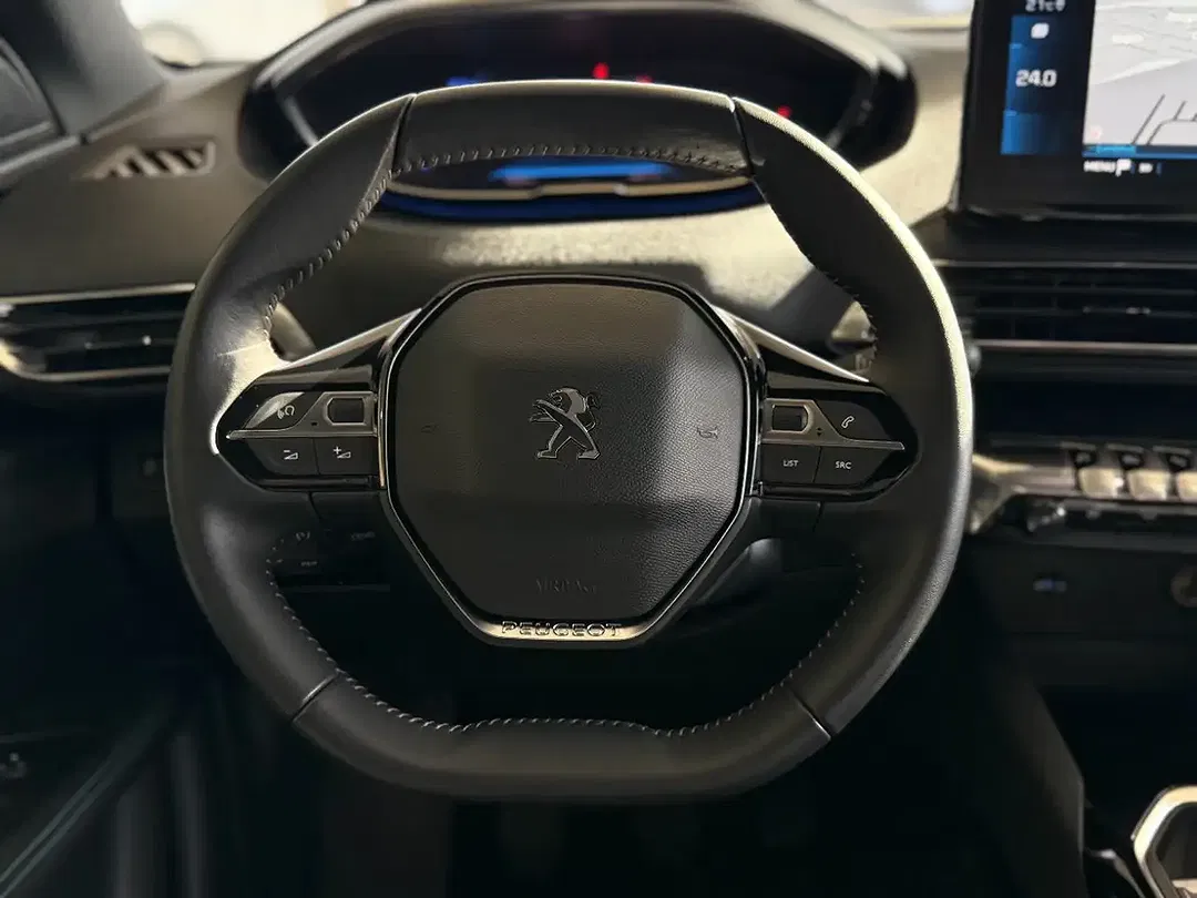 Peugeot 3008 PureTech Allure Pack - Thumbnail 16