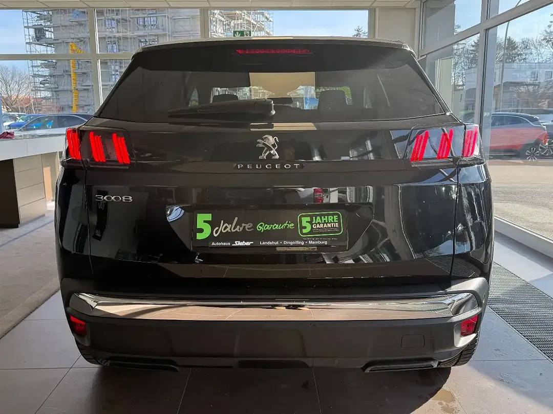 Peugeot 3008 PureTech Allure Pack - Thumbnail 5