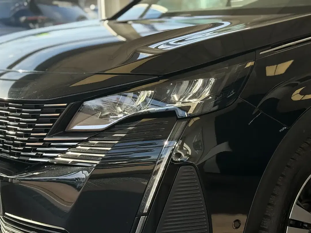 Peugeot 3008 PureTech Allure Pack - Thumbnail 8