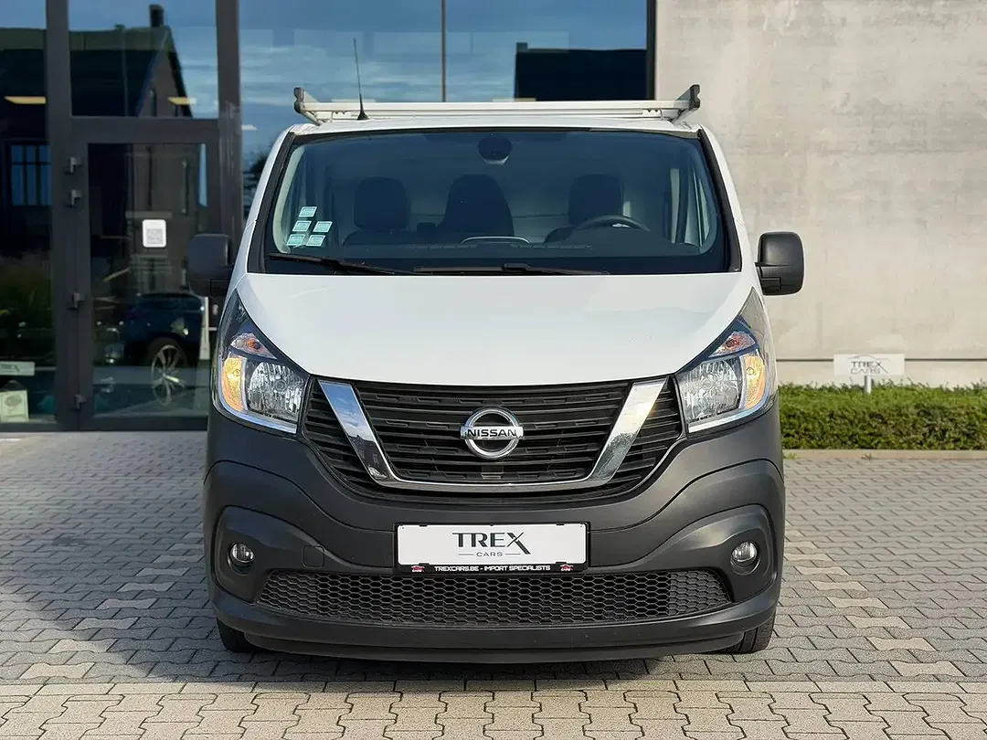 Nissan NV300 180 - Thumbnail 6