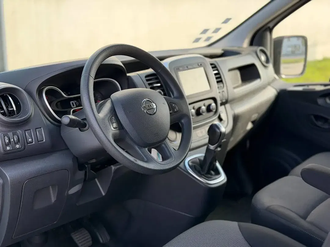 Nissan NV300 180 - Thumbnail 8