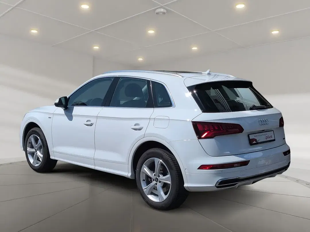 Audi Q5 50 TFSI e S tronic quattro - Thumbnail 4