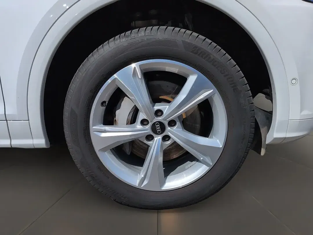 Audi Q5 50 TFSI e S tronic quattro - Thumbnail 7
