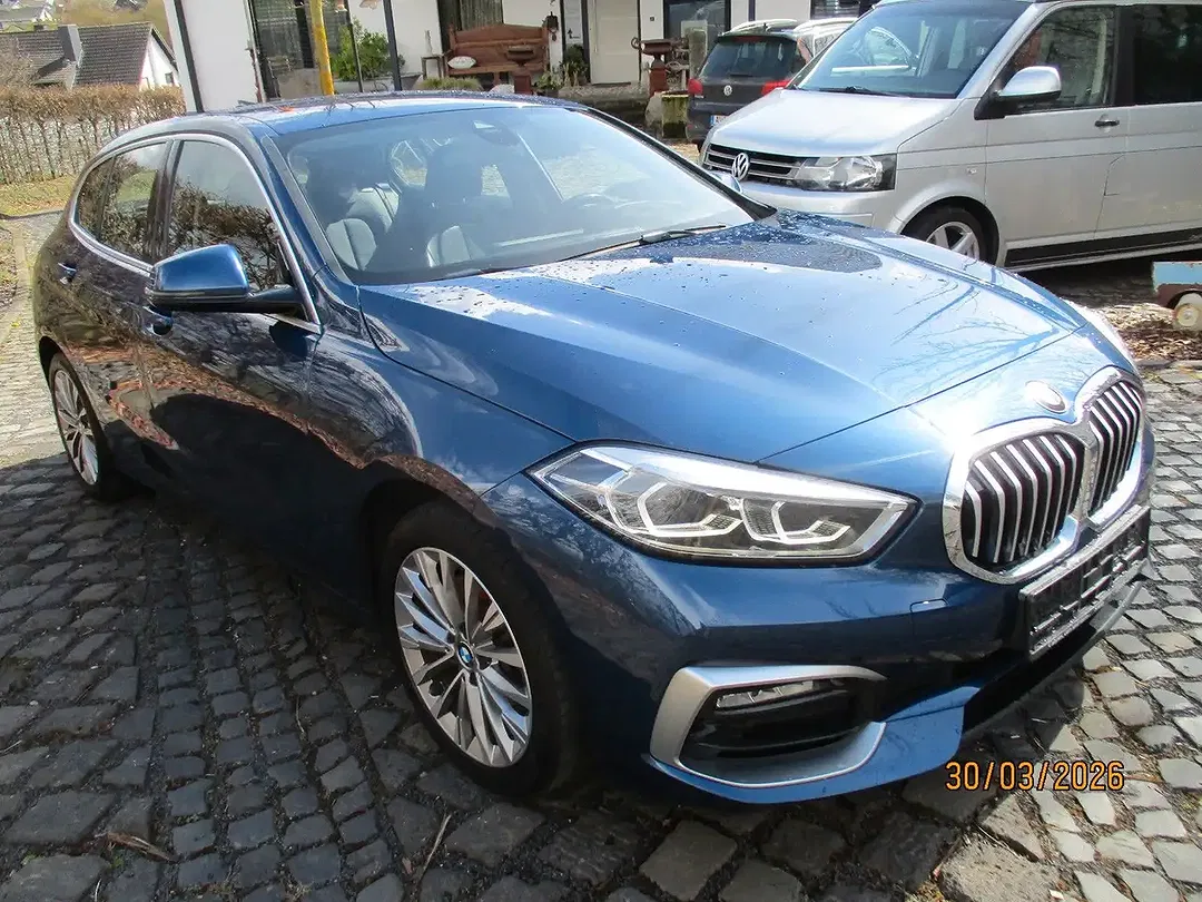 BMW 118 Luxury Line - foto 2