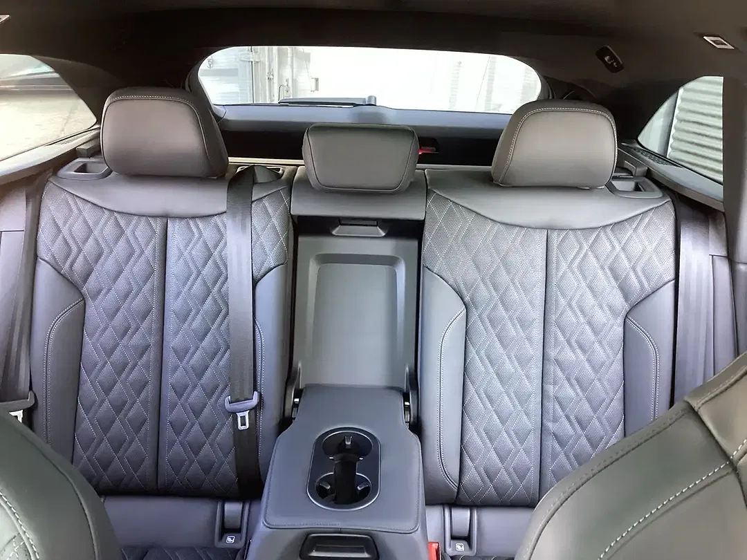 Audi A6 TDI S tronic quattro - Thumbnail 9
