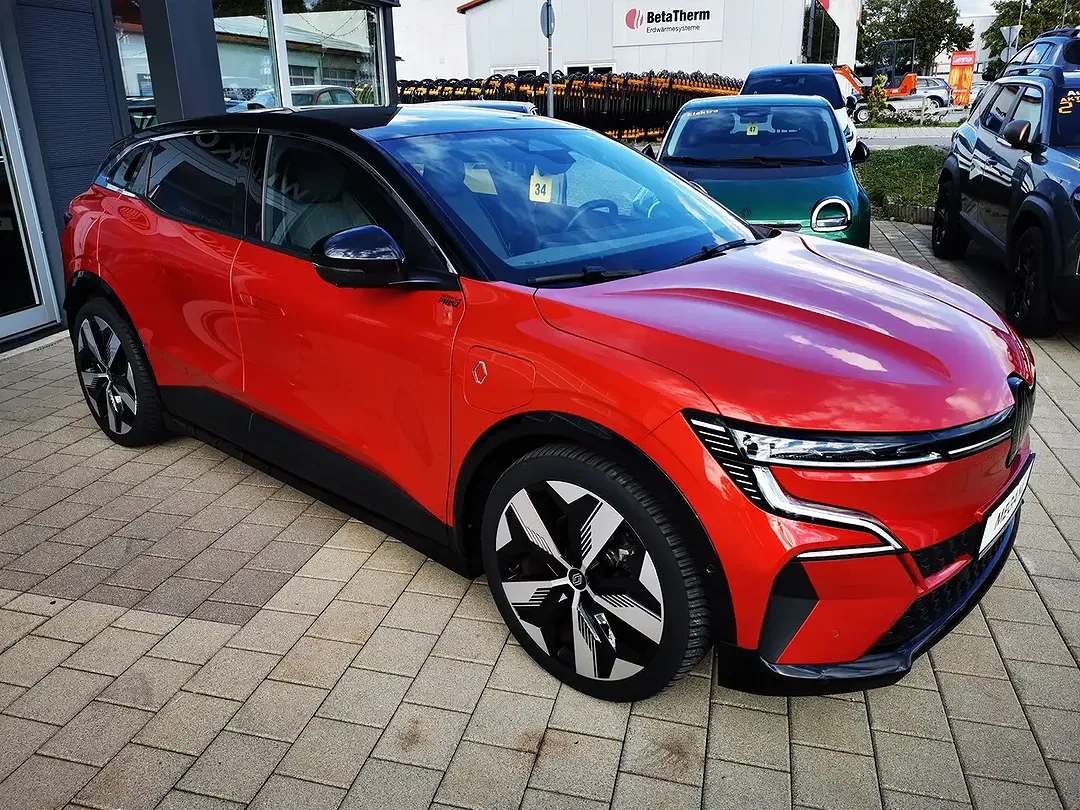 Renault Megane E-Tech EV60 Techno - Thumbnail 10