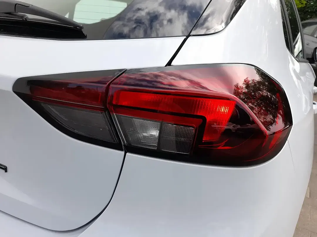 Opel Corsa Edition - Thumbnail 10