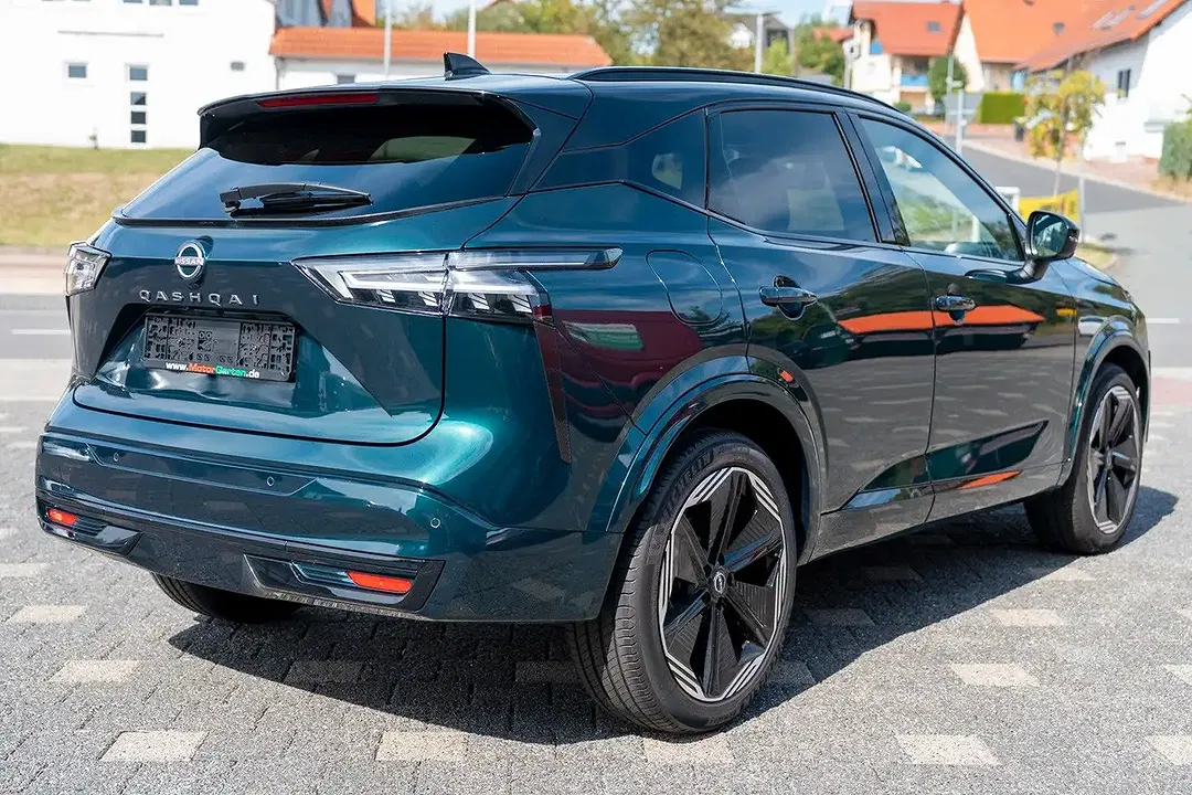 Nissan Qashqai 4x4 N-Design - Thumbnail 3
