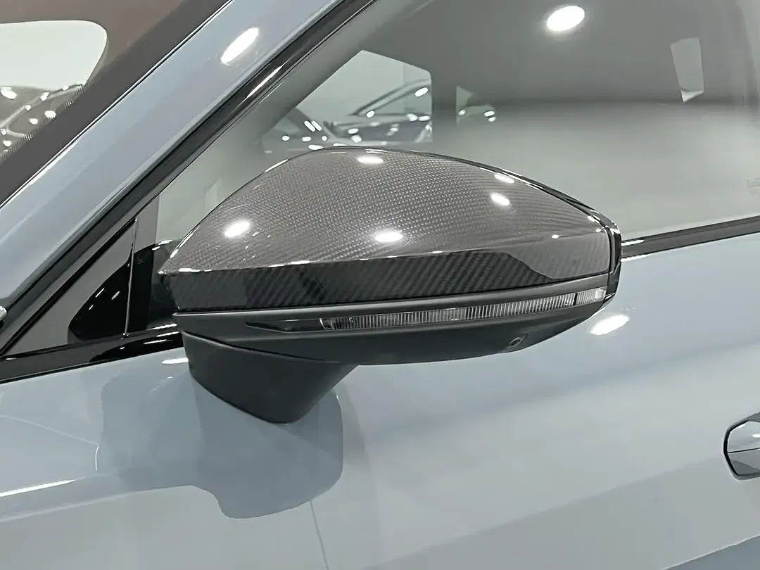 Audi RS e-tron GT plus - Thumbnail 11