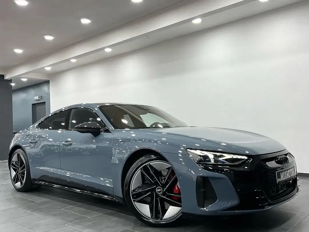 Audi RS e-tron GT plus - Thumbnail 5