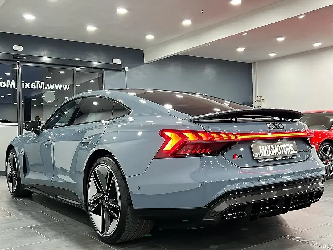 Audi RS e-tron GT plus - Thumbnail 9