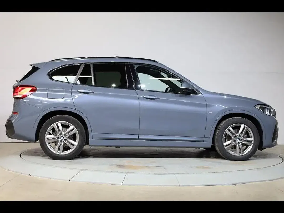 BMW X1 sDrive M Sport - Thumbnail 3