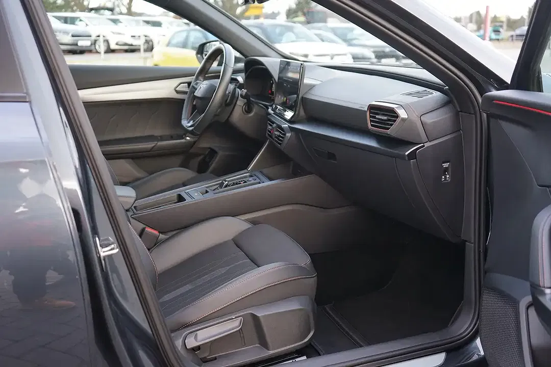 CUPRA Formentor 2.0 TSI DSG 4Drive VZ - Thumbnail 13