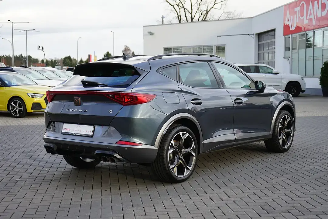 CUPRA Formentor 2.0 TSI DSG 4Drive VZ - Thumbnail 6