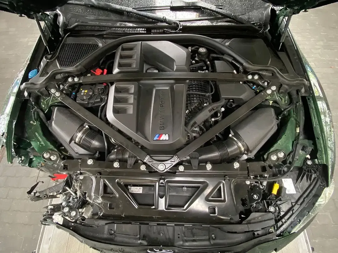 BMW M4 M xDrive Competition - foto 15