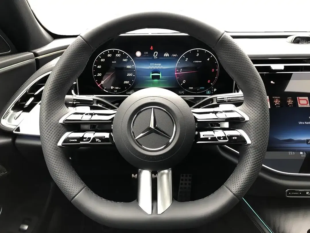 Mercedes-Benz E 450 4MATIC AMG MBUX Burmester Night - Thumbnail 10