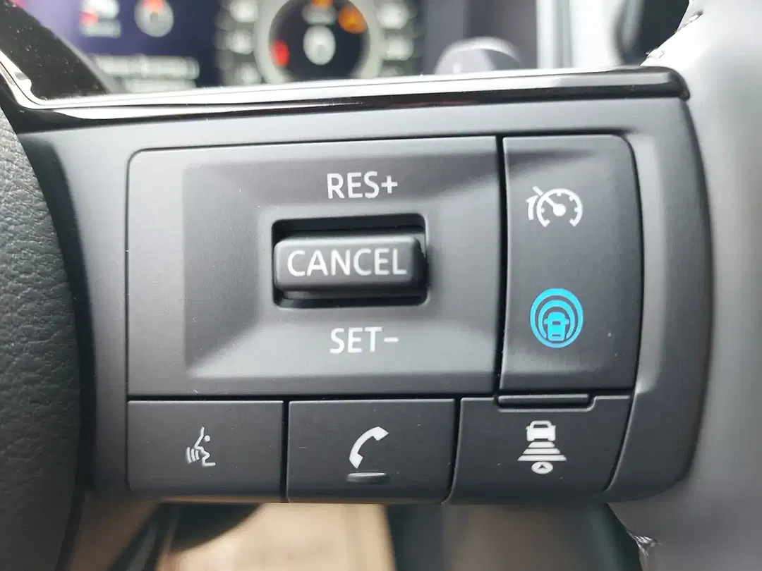 Nissan Qashqai AUT N-Connecta - Thumbnail 15