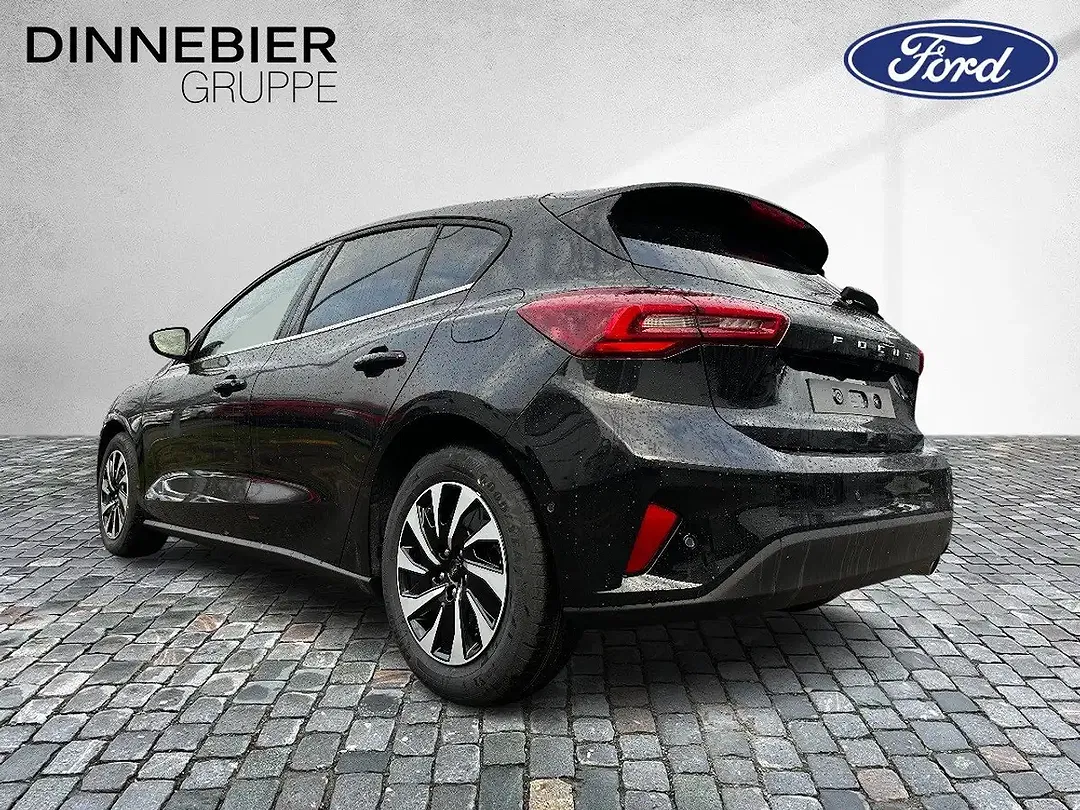 Ford Focus Titanium Edition - Thumbnail 2