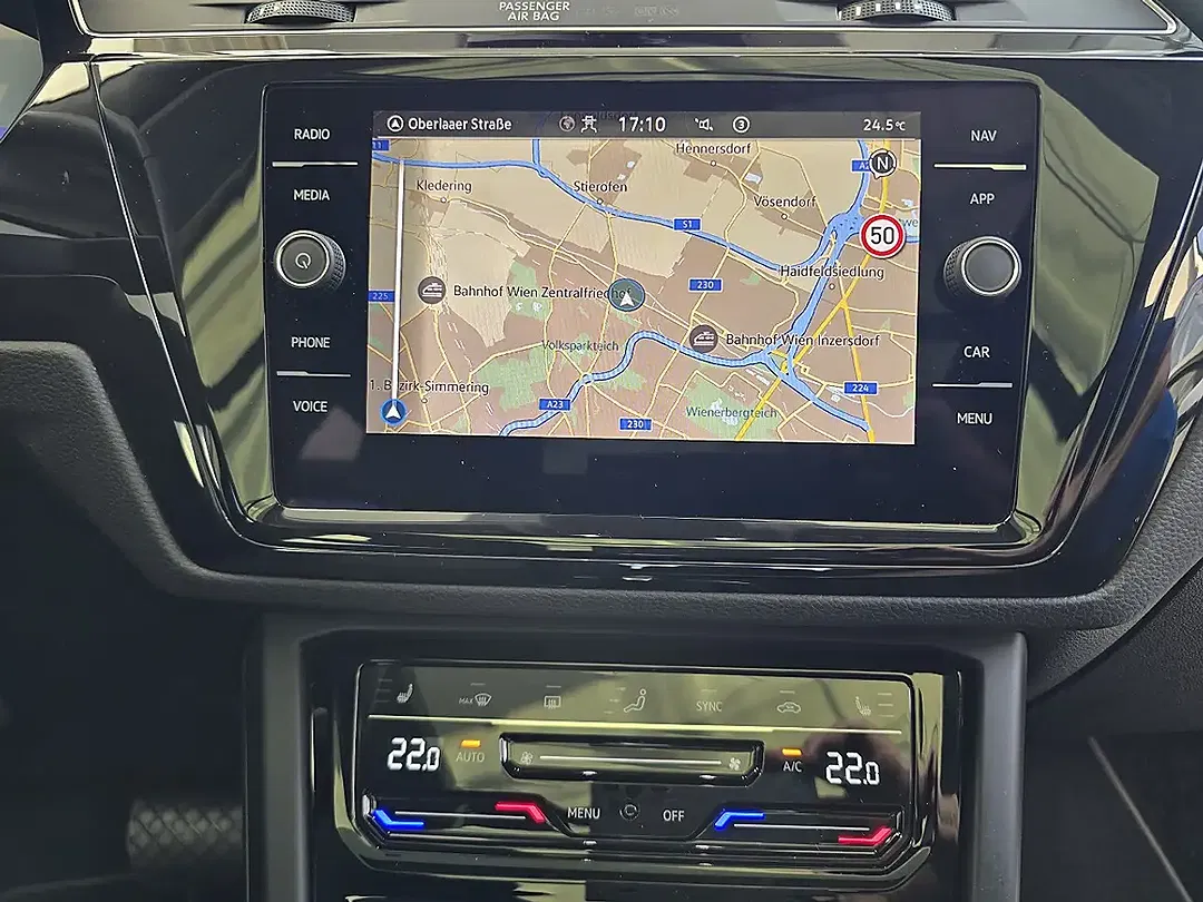 Volkswagen Touran 1.5 TSI BlueMotion Comfortline - Thumbnail 11
