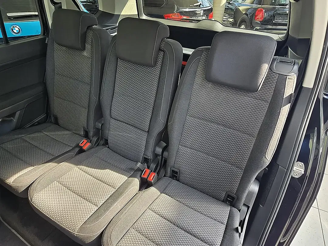 Volkswagen Touran 1.5 TSI BlueMotion Comfortline - foto 15