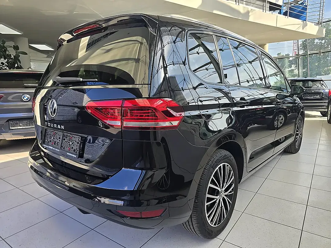 Volkswagen Touran 1.5 TSI BlueMotion Comfortline - Thumbnail 4