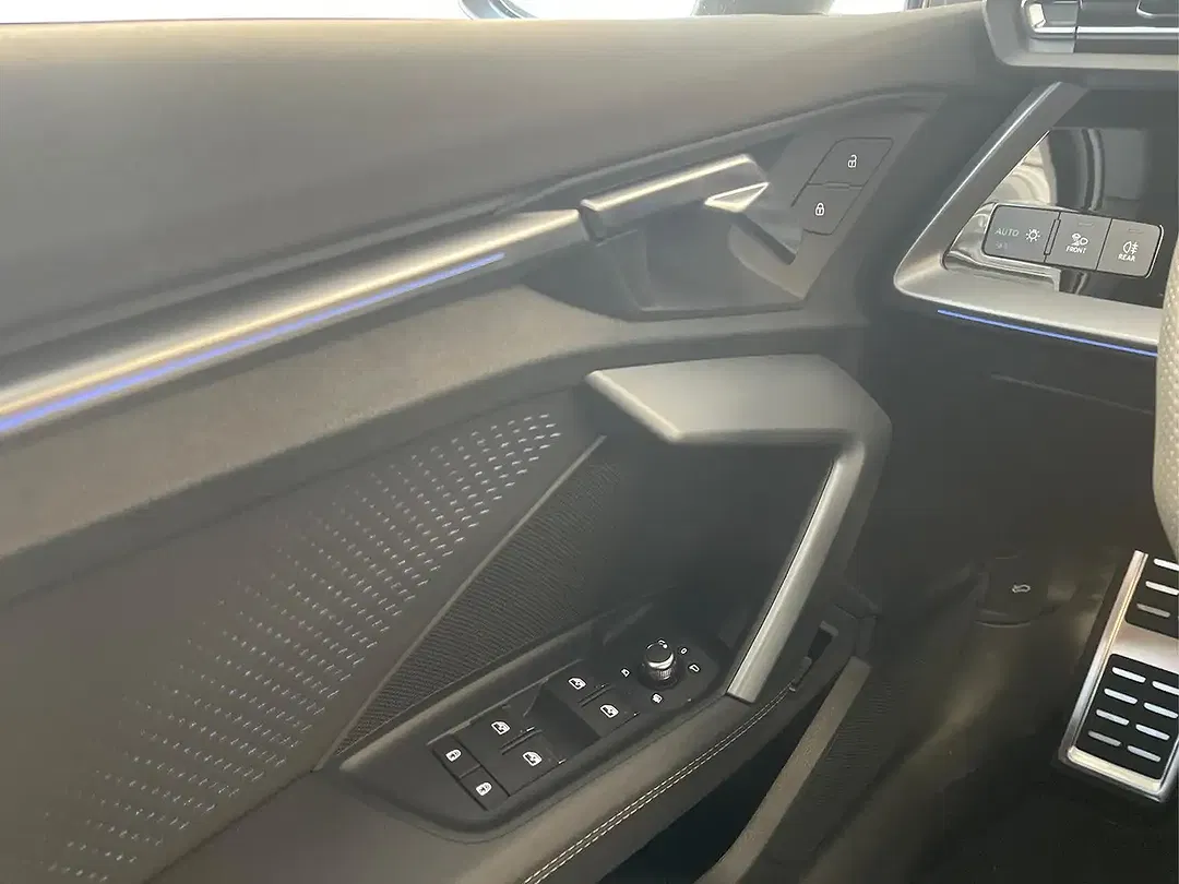 Audi A3 TFSI quattro Sportback S line - Thumbnail 9