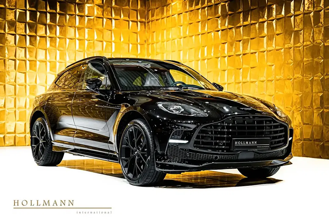 Aston Martin DBX 707 - foto 1
