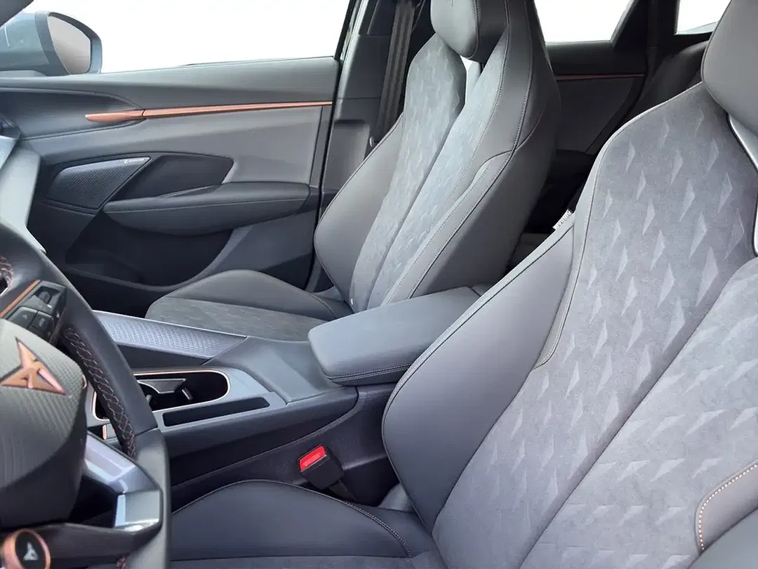 CUPRA Terramar 1.5 PHEV TSI DSG VZ DCC Matrix LED Copper - Thumbnail 10