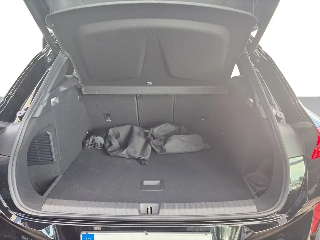 CUPRA Terramar 1.5 PHEV TSI DSG VZ DCC Matrix LED Copper - Thumbnail 7