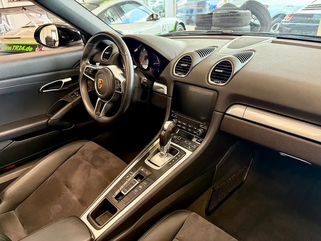 Porsche Boxster PDK S - Thumbnail 11