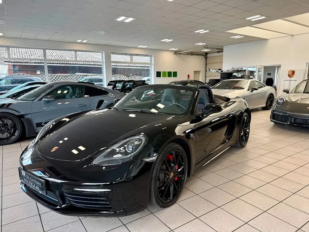 Porsche Boxster PDK S - Thumbnail 3