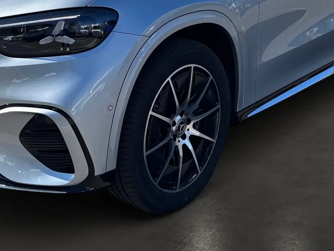 Mercedes-Benz GLC 400 EQ 4MATIC AMG Line - Thumbnail 6