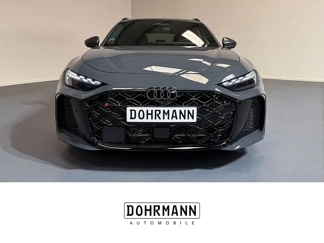 Audi RS5 Avant - Thumbnail 3