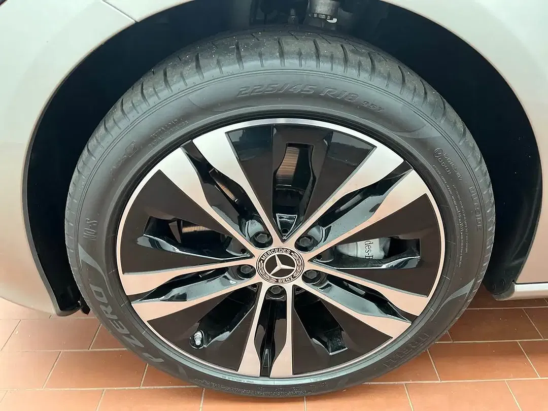 Mercedes-Benz C 300 Avantgarde - Thumbnail 9