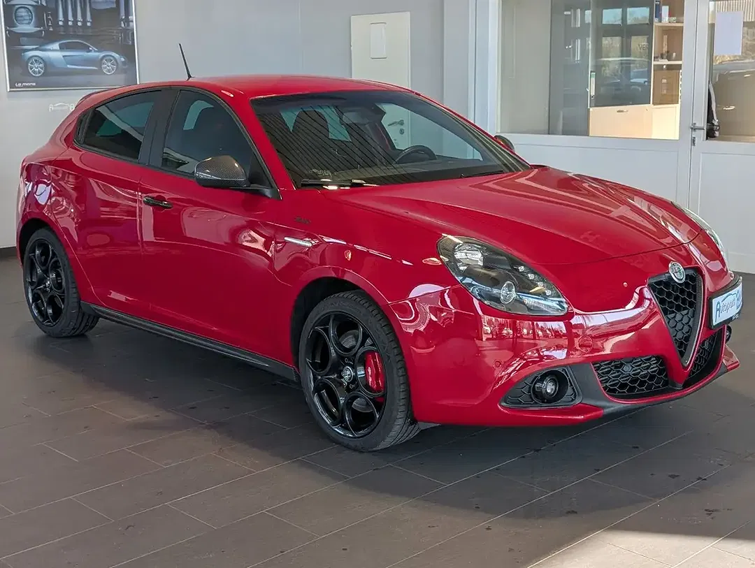 Alfa Romeo Giulietta JTDM Sport - foto 1