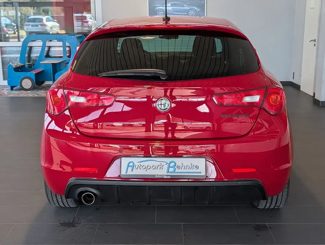 Alfa Romeo Giulietta JTDM Sport - Thumbnail 11