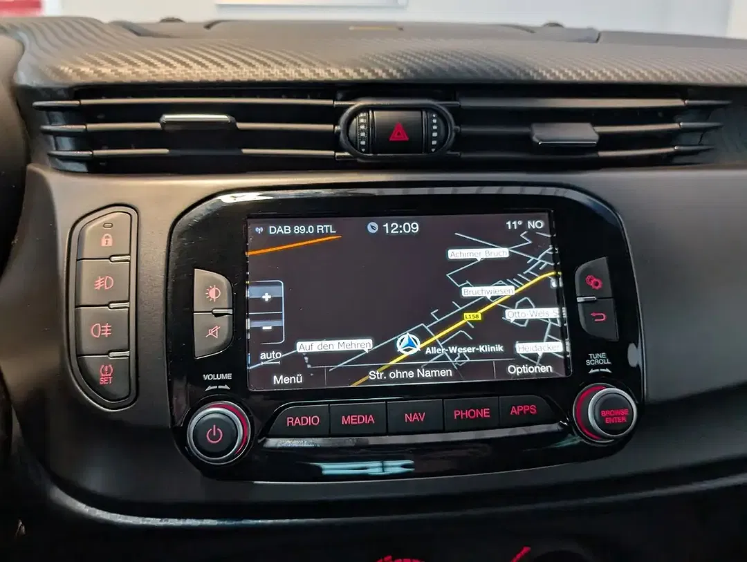 Alfa Romeo Giulietta JTDM Sport - foto 15