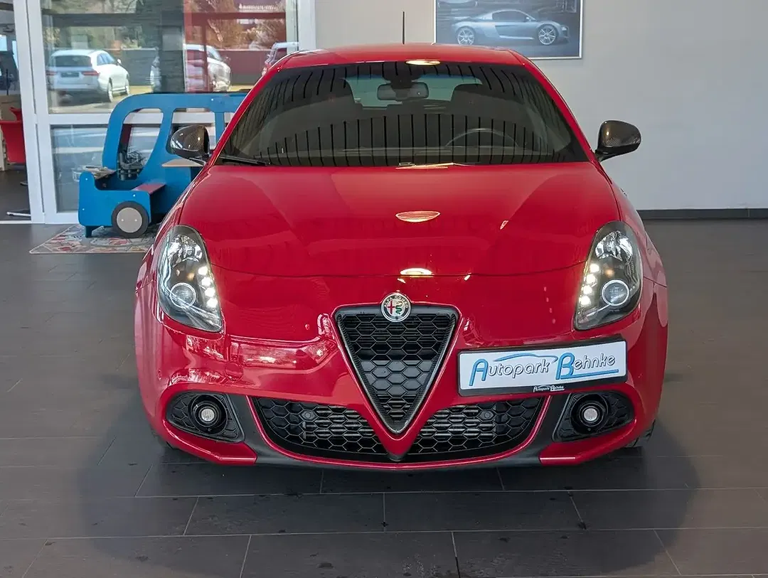 Alfa Romeo Giulietta JTDM Sport - Thumbnail 6