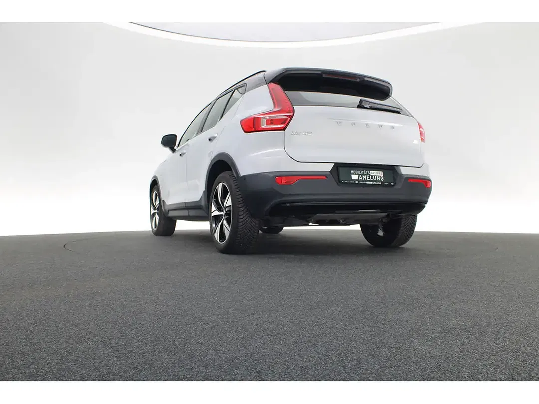Volvo XC40 T4 Recharge R-Design - Thumbnail 12