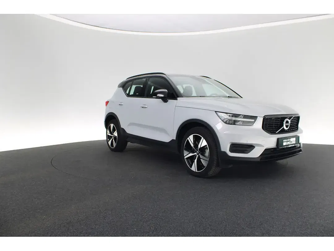 Volvo XC40 T4 Recharge R-Design - Thumbnail 8