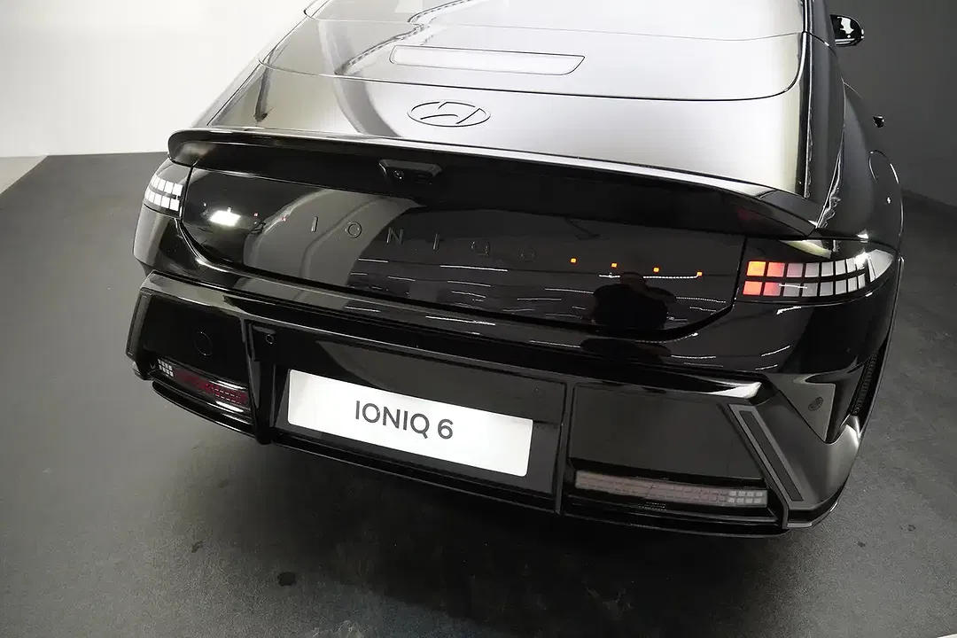 Hyundai IONIQ 6 4WD N Line - Thumbnail 21