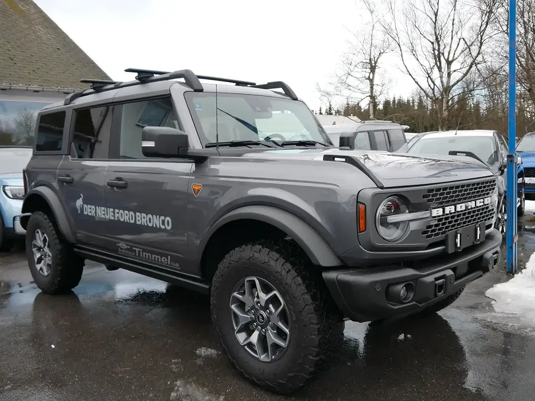 Ford Bronco e-4WD Edition - Thumbnail 5