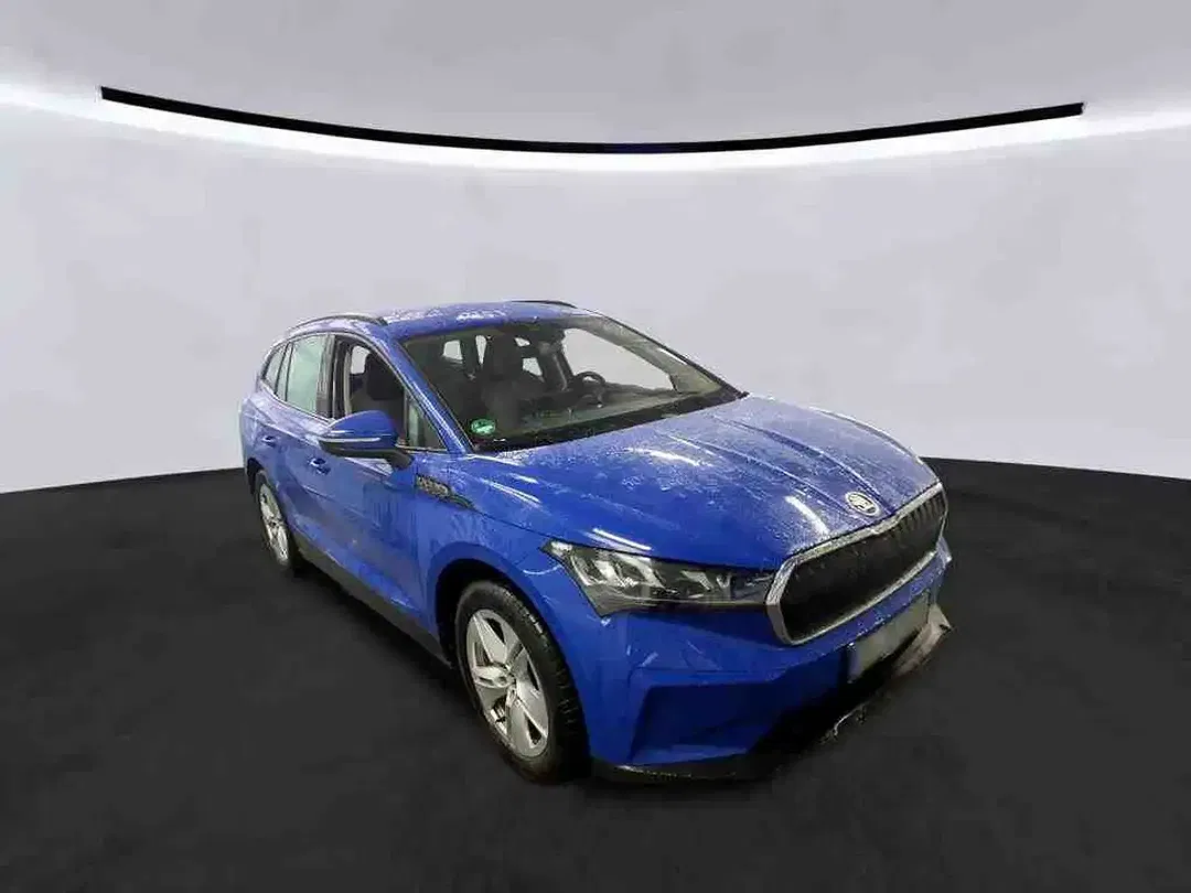 Skoda Enyaq 50 - Thumbnail 3