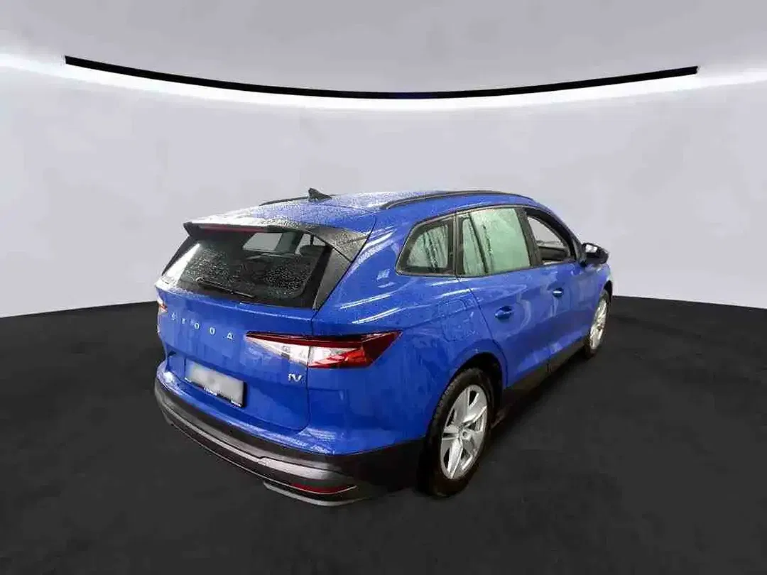 Skoda Enyaq 50 - Thumbnail 4