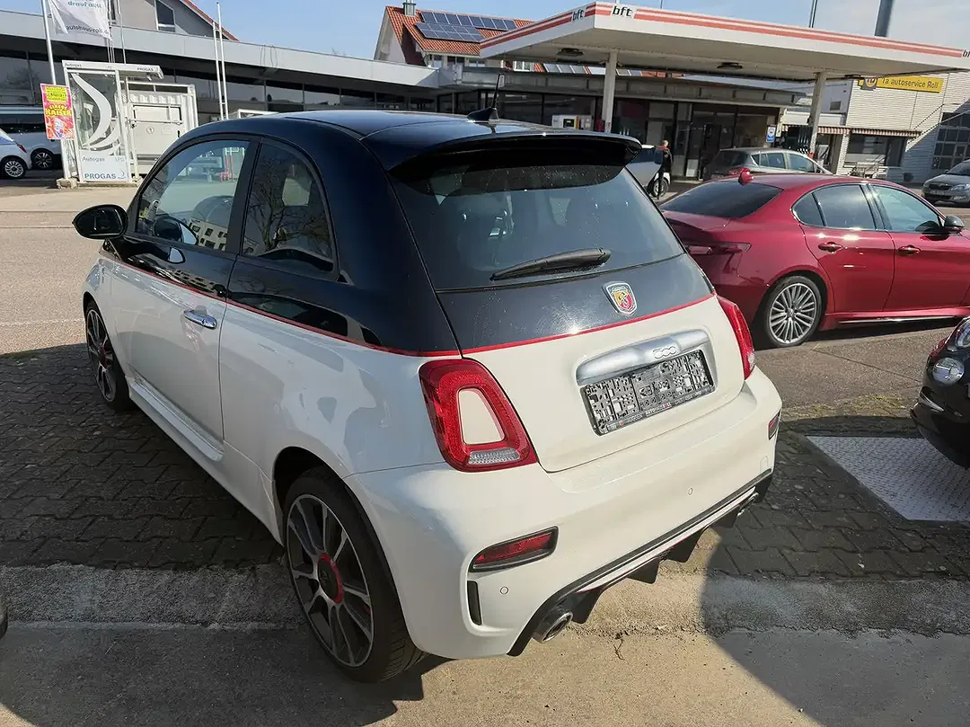 Abarth 595 Turismo - Thumbnail 3
